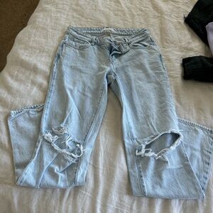 Low rise straight jeans